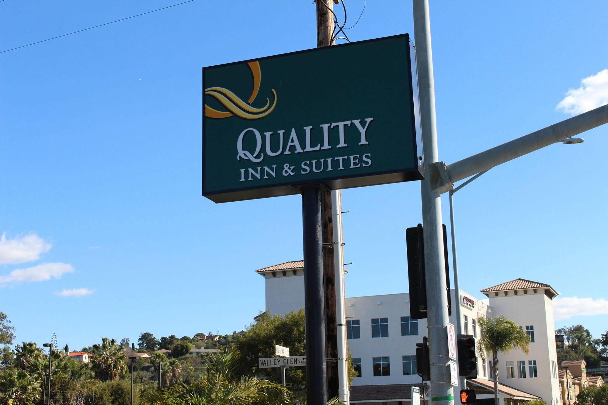 Quality Inn & Suites Oceanside Near Camp Pendleton Exterior foto